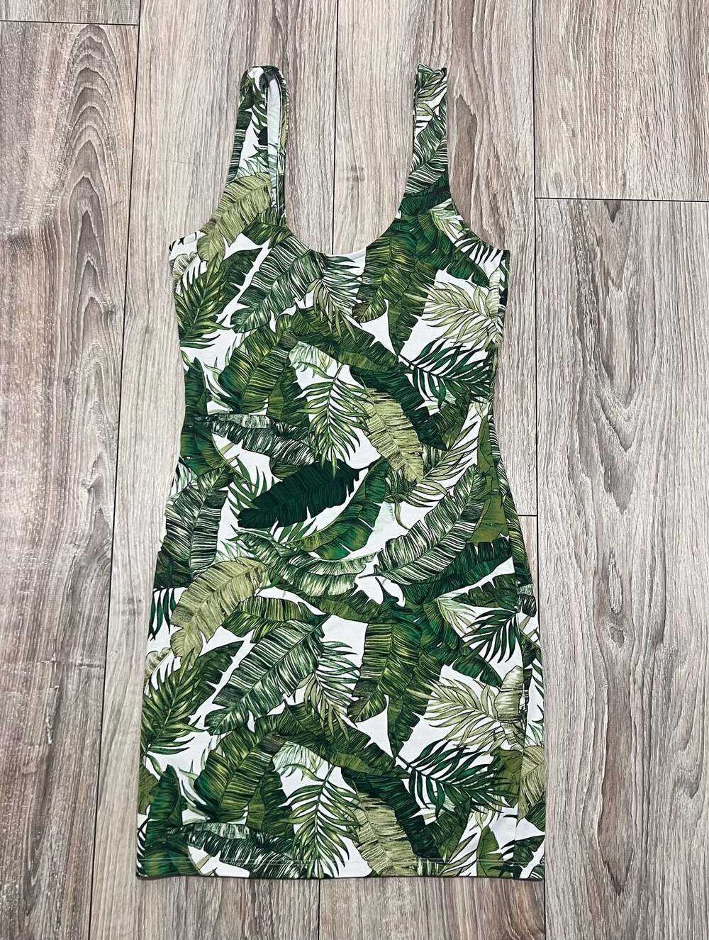 H&M Divided Tropical Leaf Print Bodycon Sleeveless Dress